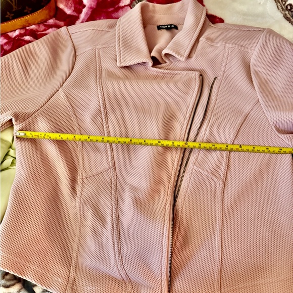 Torrid Pink Cropped Moto Jacket Size: 1 - Picture 7 of 14